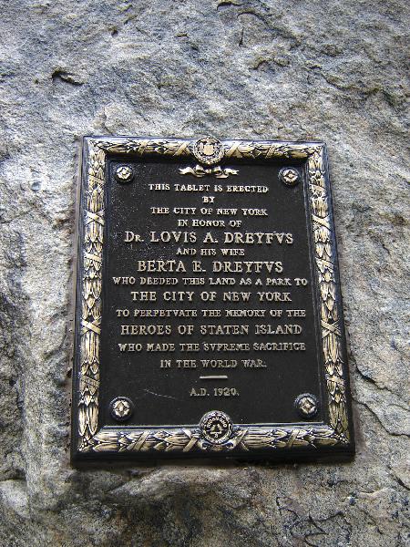 Zoom on the image : Dreyfus Plaque
